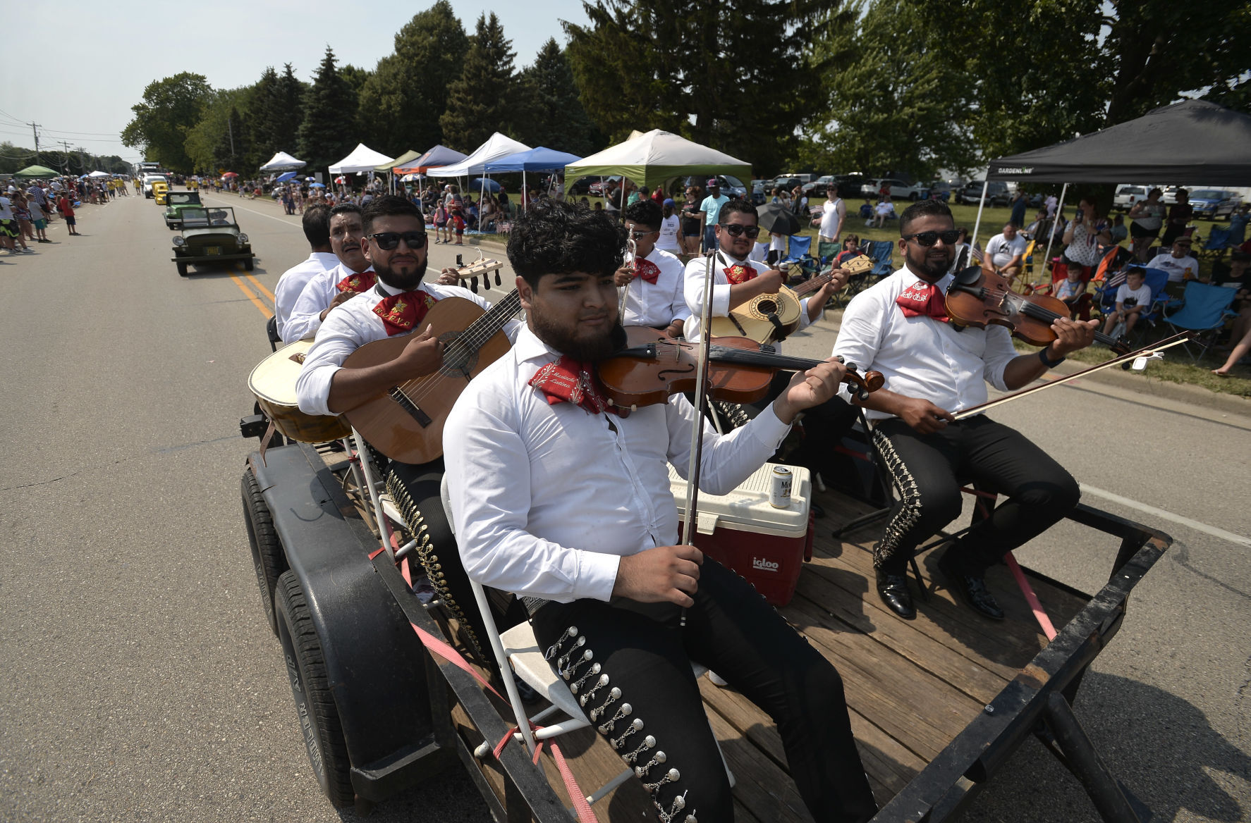 SOMERS PARADE